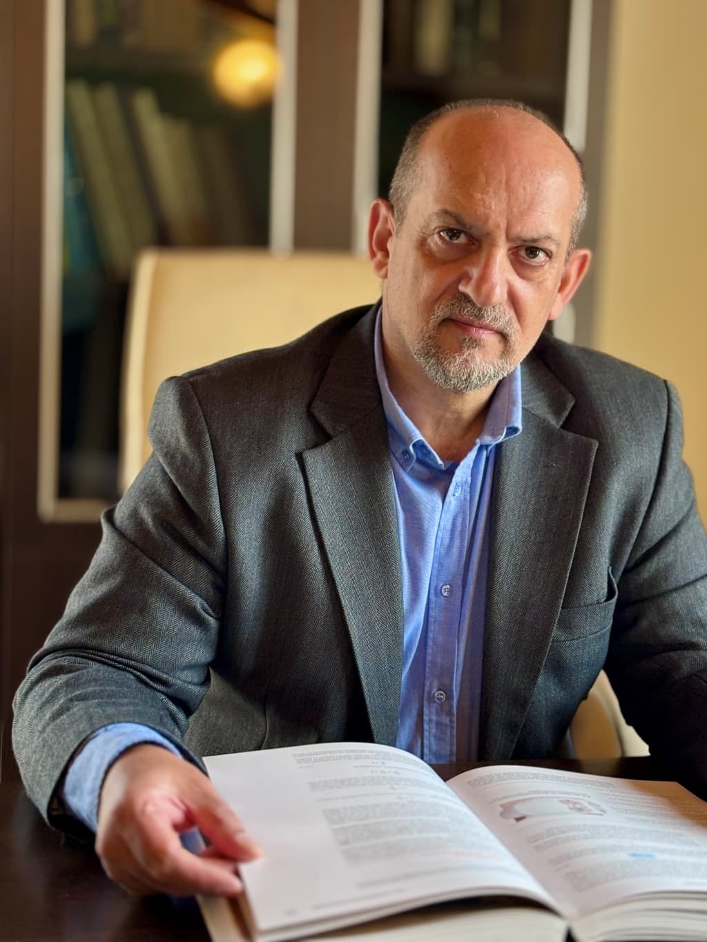 Δημήτρης Μόρφος